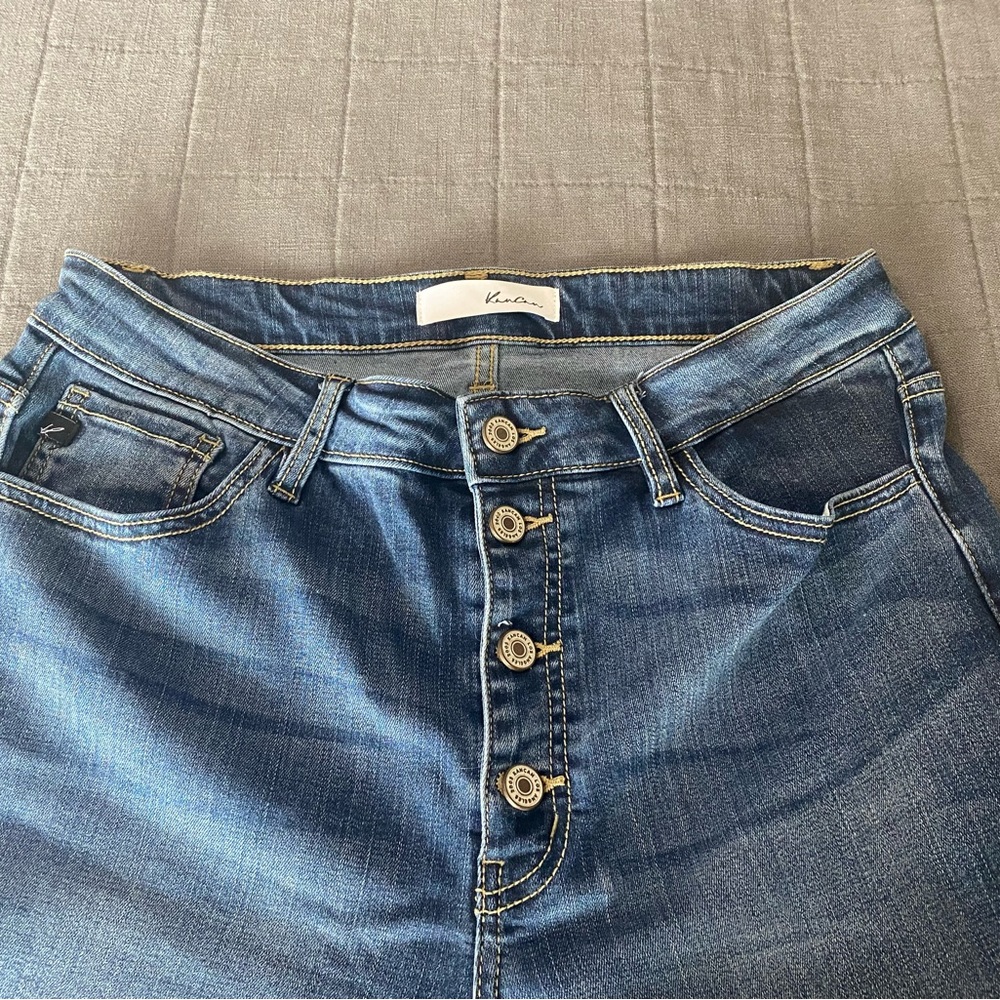 KanCan mid rise skinny 13/30